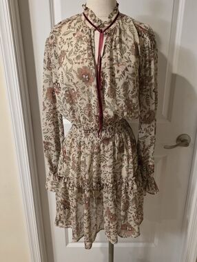 Lola Floral Dress Size Medium